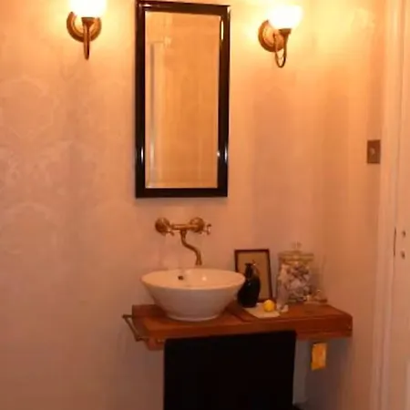 Villa Excl House In Warsaw With Pools Józefów