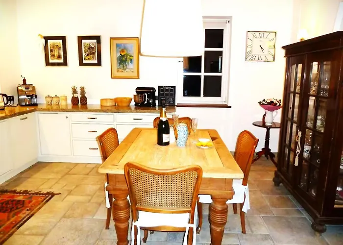 Willa Excl House In Warsaw With Pools