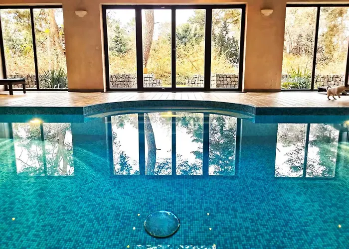 Excl House In Warsaw With Pools Willa Józefów