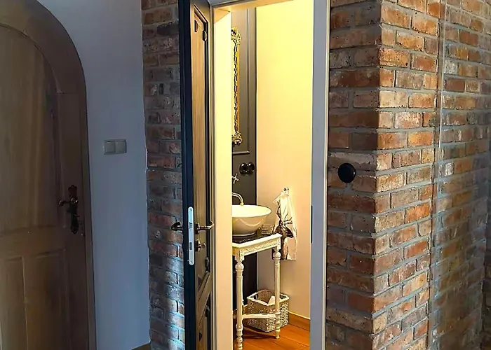 Excl House In Warsaw With Pools Willa Józefów